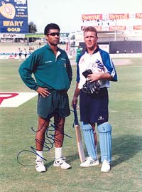 Younis, Waqar